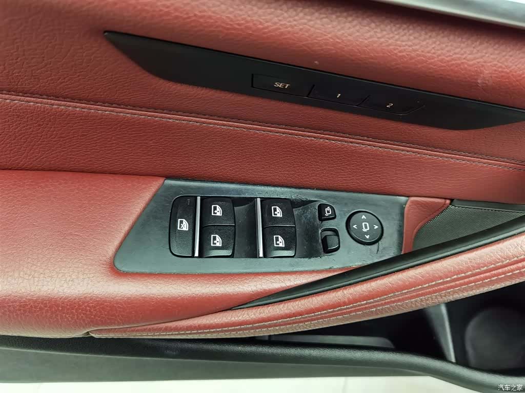 BMW 5 Series, 2018 9