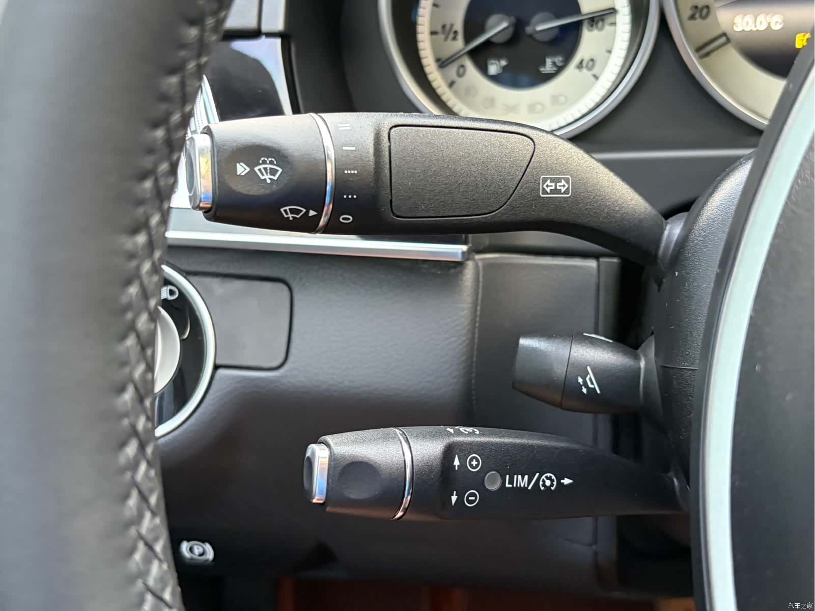 Mercedes-Benz E-Class, 2015 17
