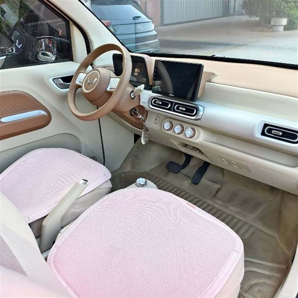 Wuling MINIEV, 2025 8