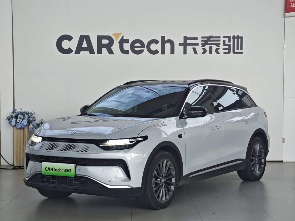 Leapmotor C11
