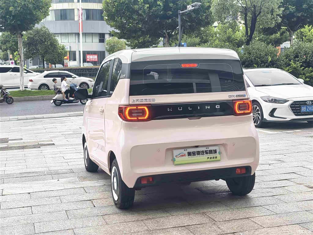 Wuling MINIEV, 2022 9