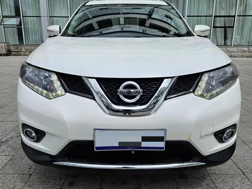 Nissan Qijun