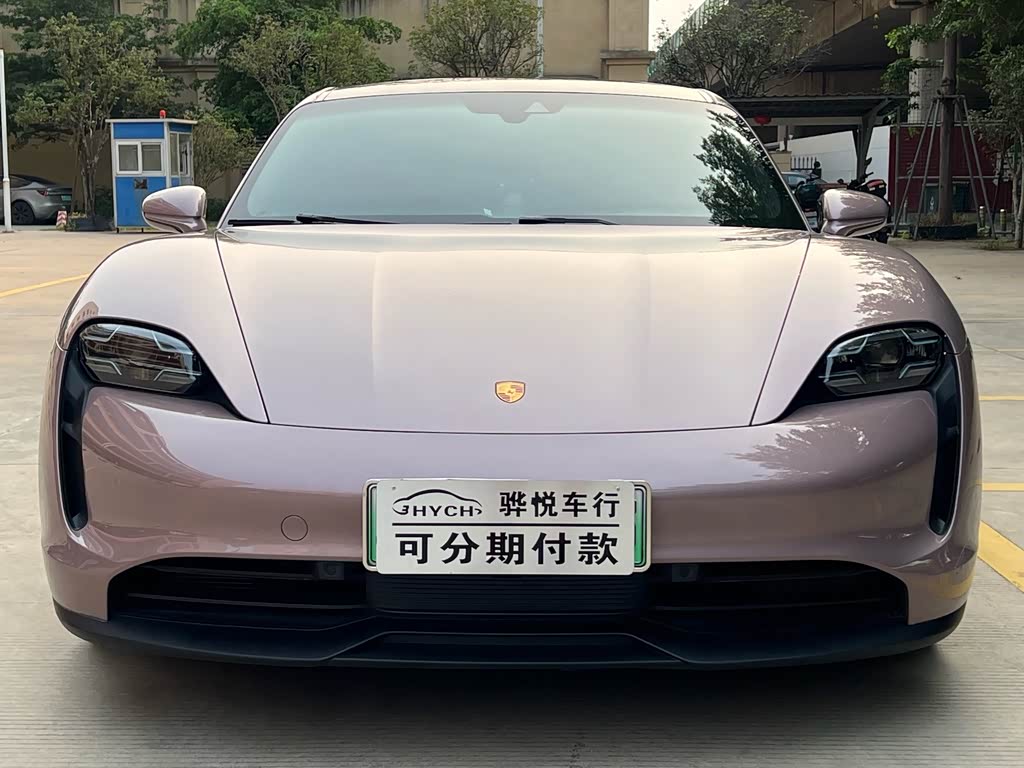 Porsche Taycan