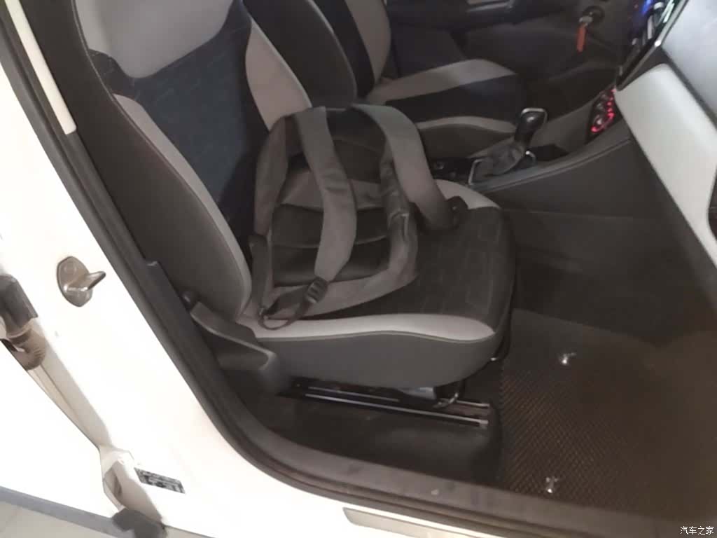 Volkswagen VS7, 2023 25