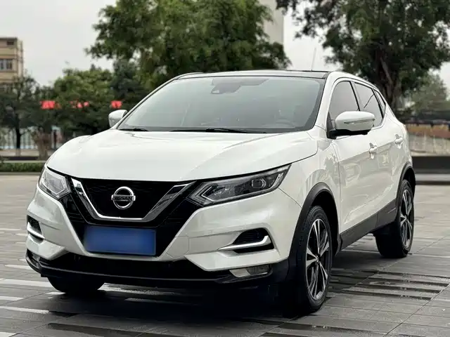 Nissan Qashqai 2021 — купить из Китая под заказ