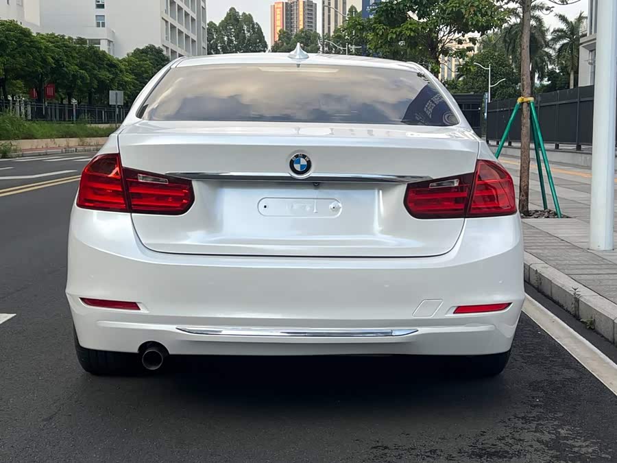 BMW 3 Series 2015, фото 25