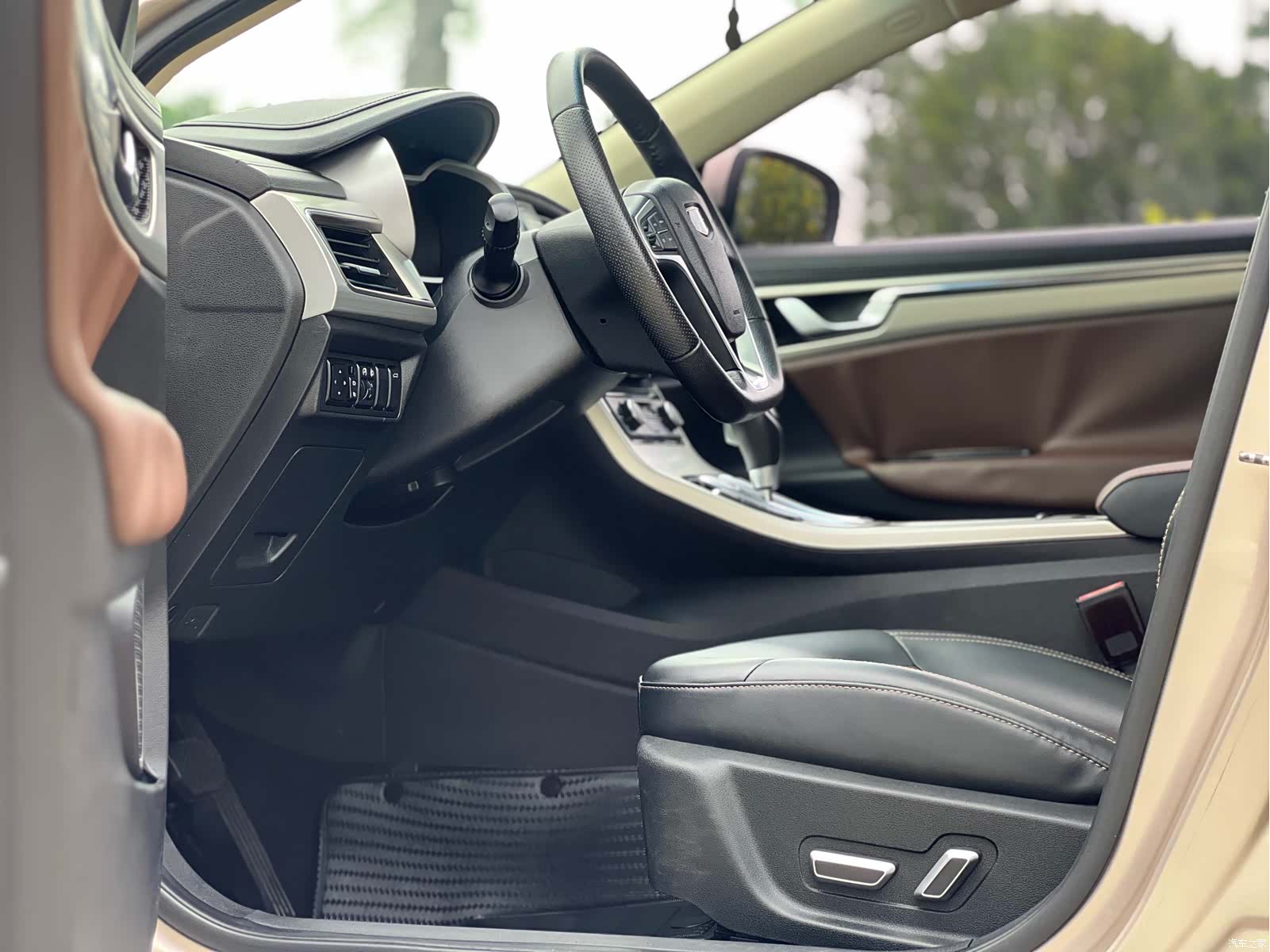 Geely Emgrand, 2017 8