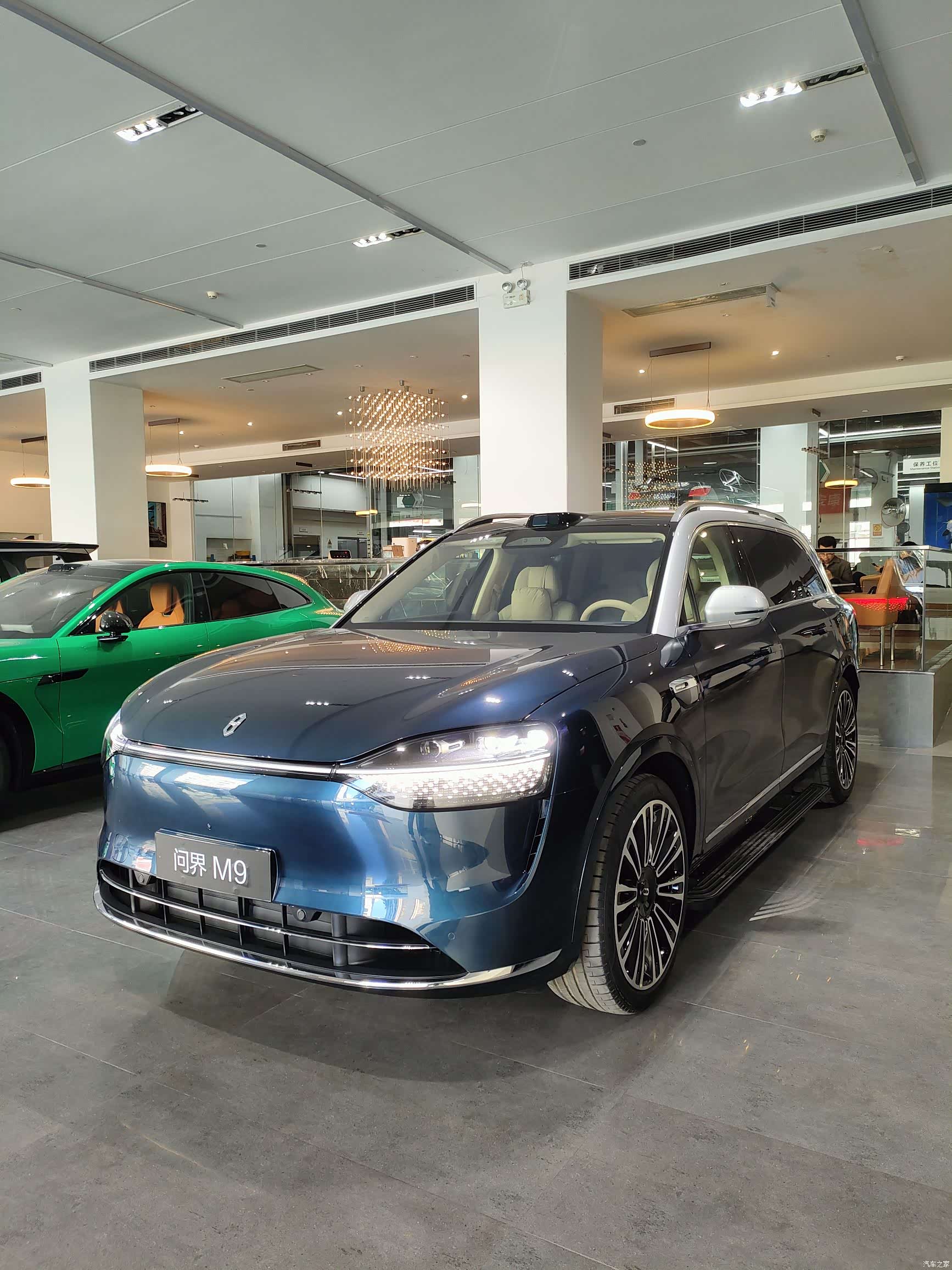 AITO M9, 2025 1