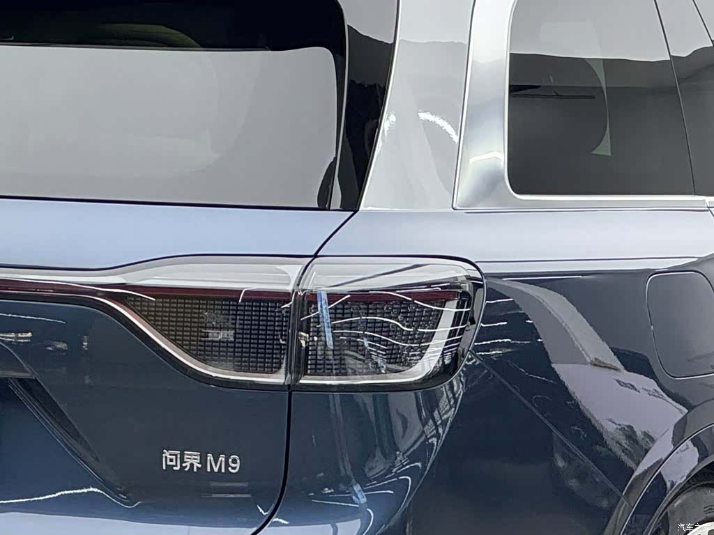 AITO M9, 2024 16