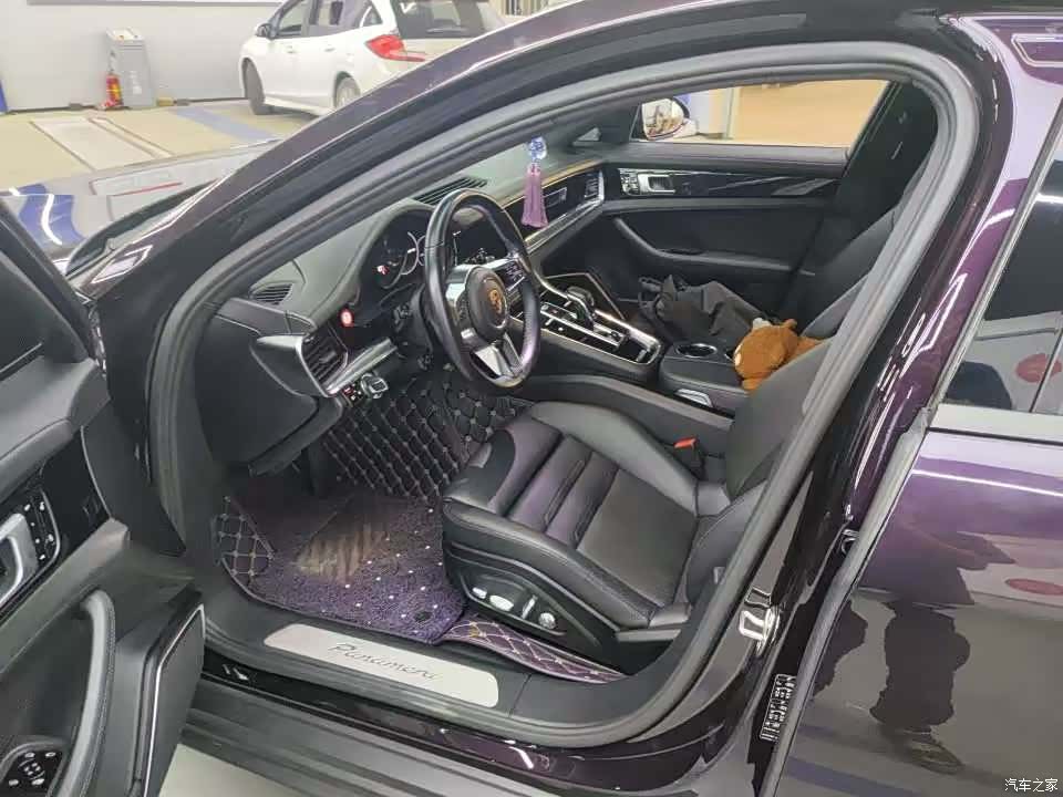 Porsche Panamera, 2019 4