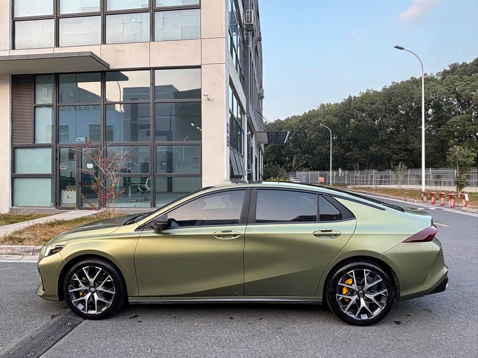 Trumpchi Shadow Leopard