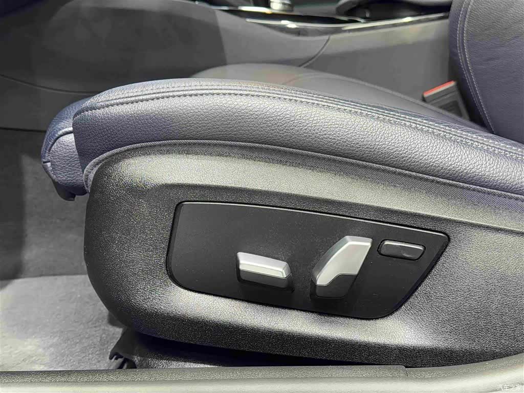 BMW 5 Series, 2019 14