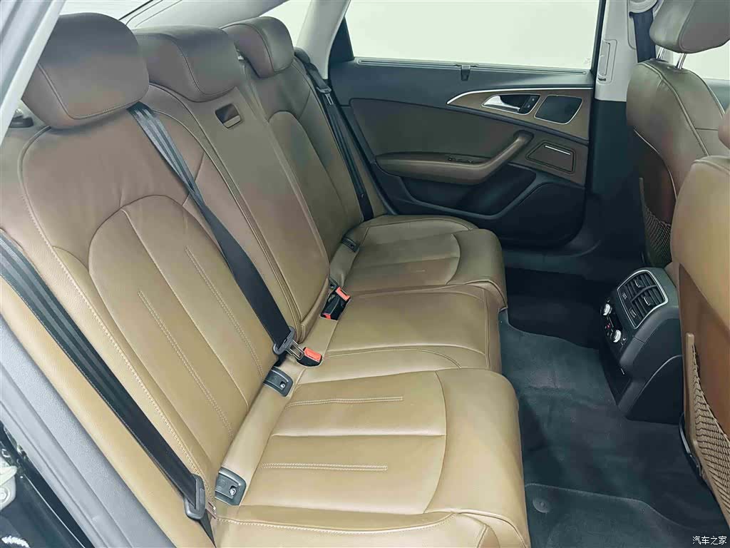 Audi A6L, 2018 30