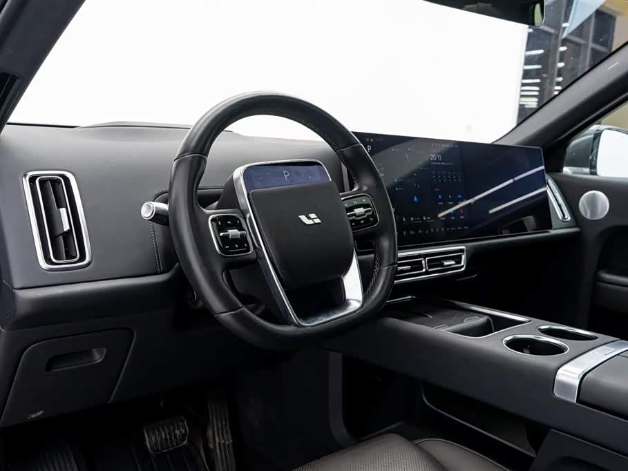 Li Auto Ideal L6