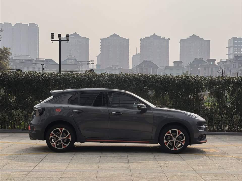 Lynk & Co 02 New energy