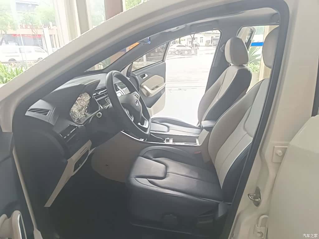Chery 3x, 2024 15