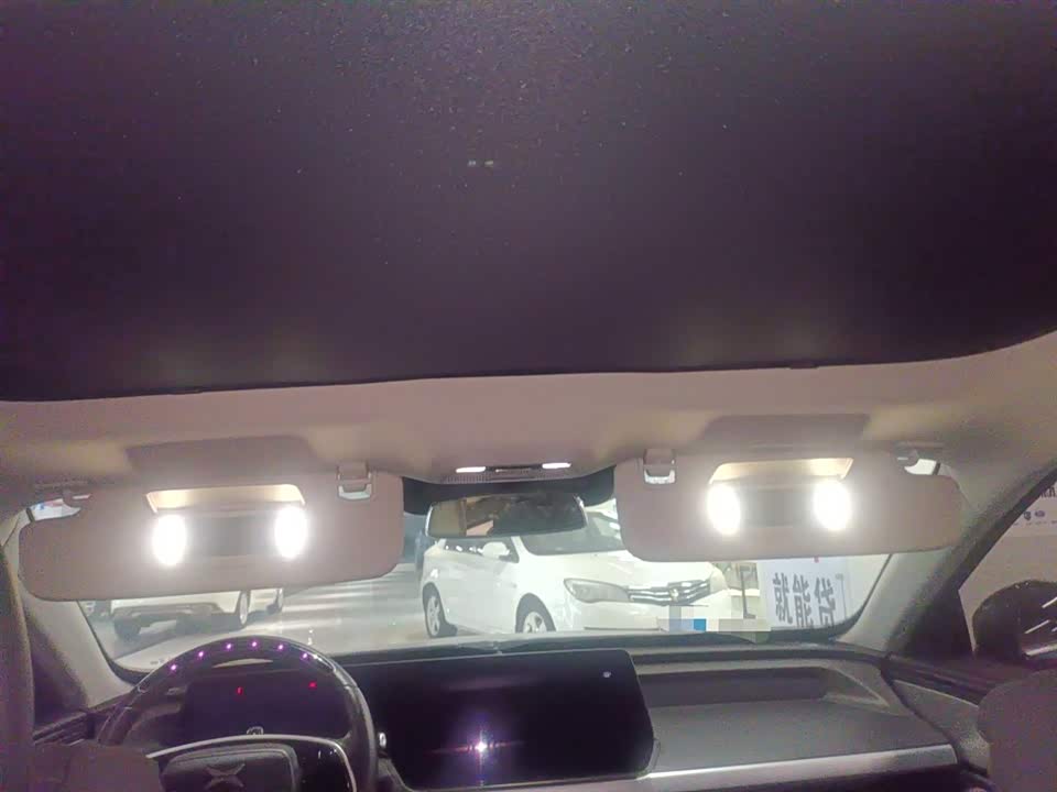 XPENG P7