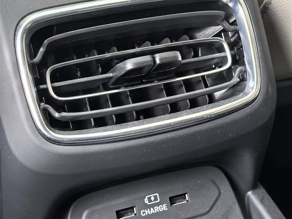 Lynk & Co 02 New energy