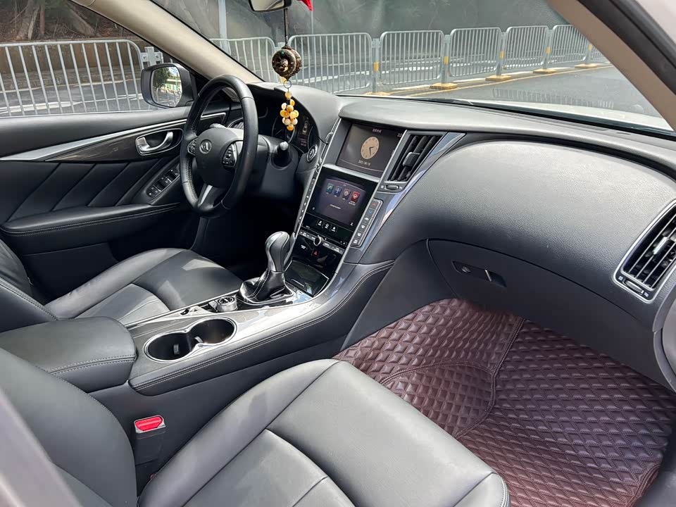 Infiniti Q50L Infiniti Q50L