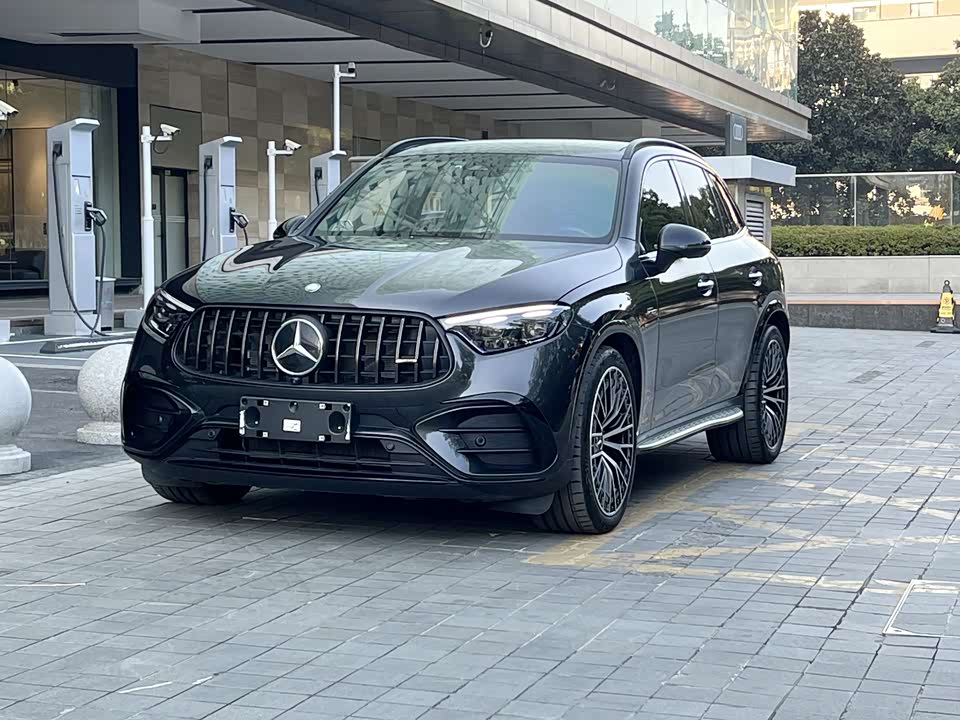 Mercedes-Benz GLC AMG