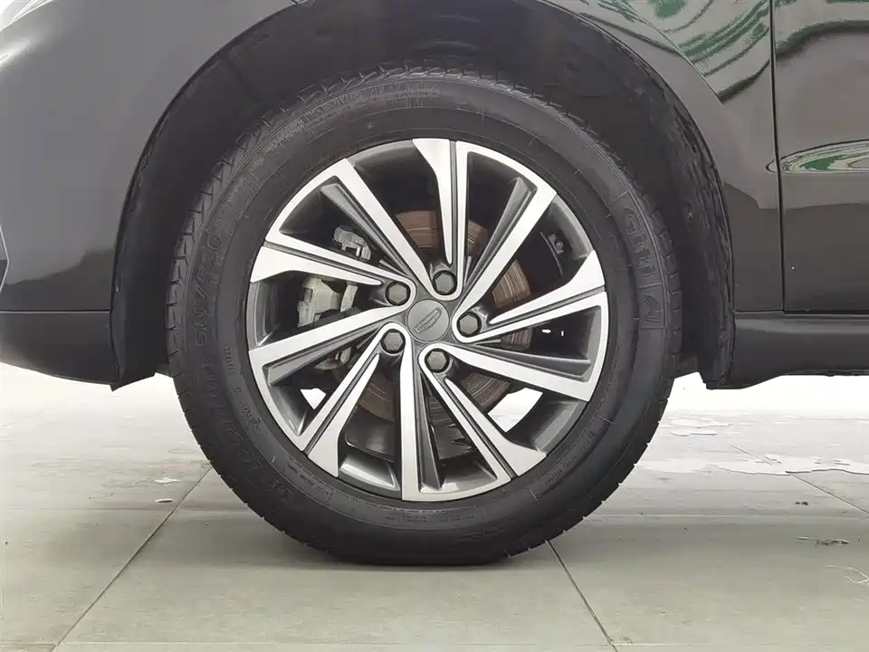 Geely Vision X6