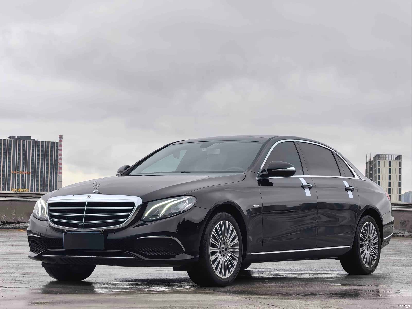 Mercedes-Benz E-Class, 2020 1