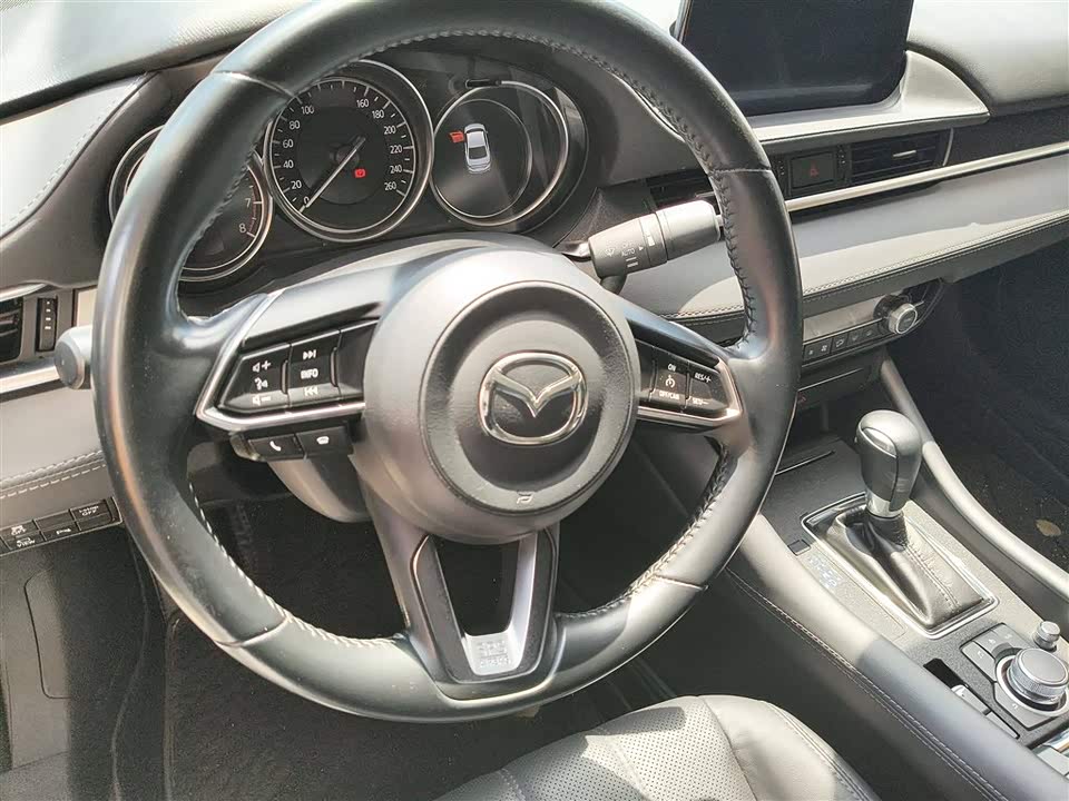 Mazda Atez