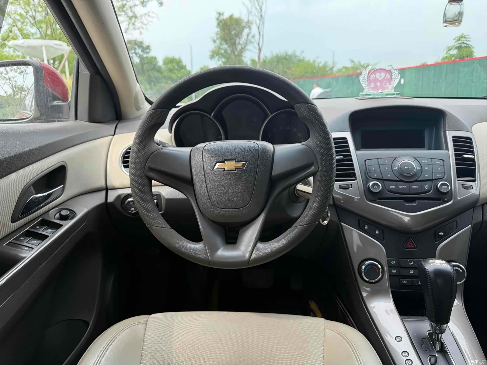 Chevrolet SE, 2016 15