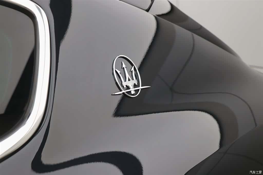 Maserati Levante, 2018 29