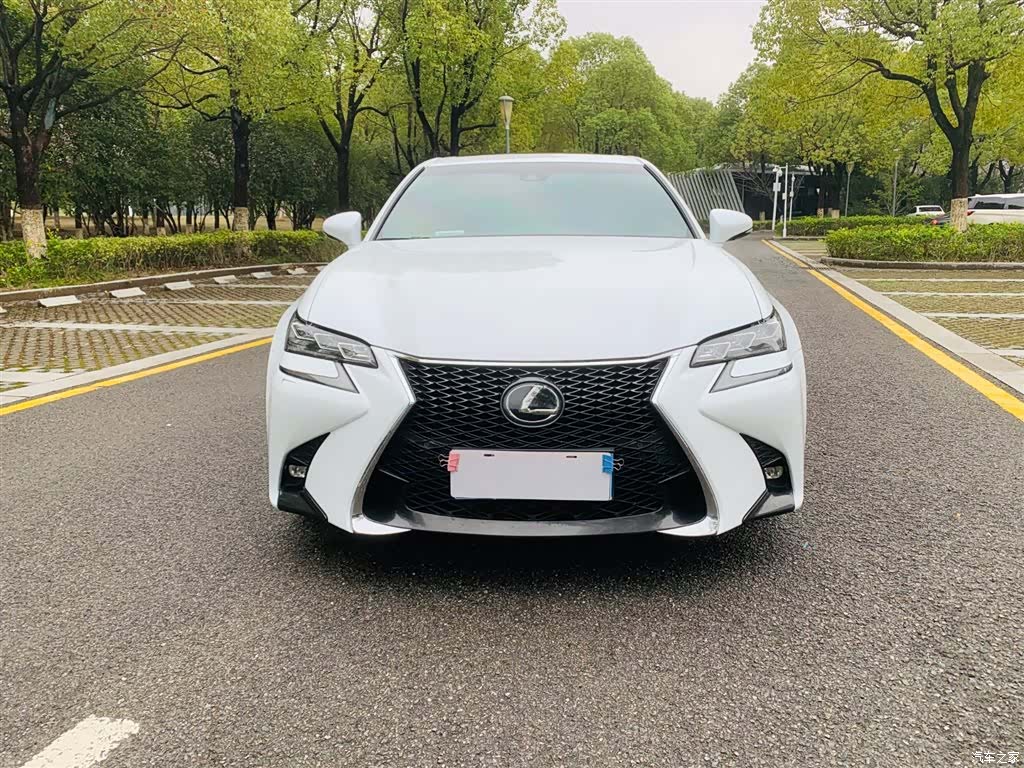 Lexus GS, 2018 3