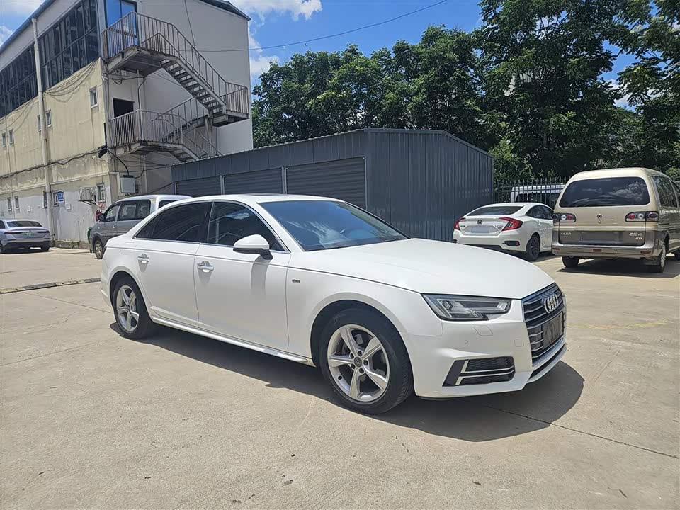 Audi A4L