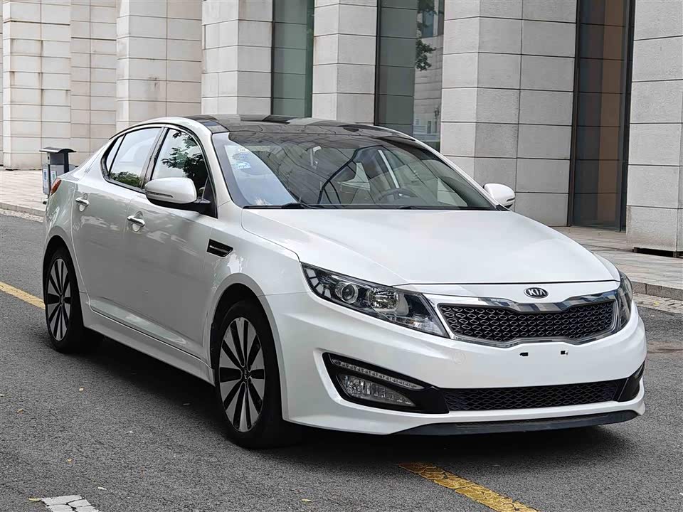Kia K5 Kia K5