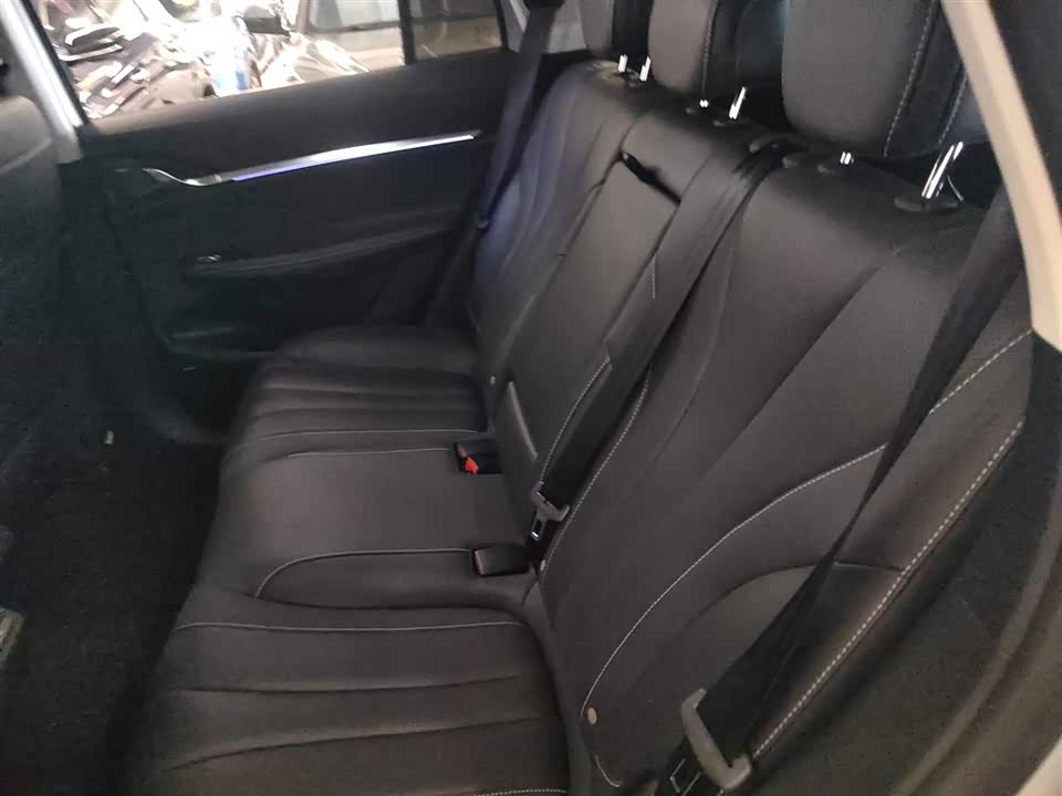 Roewe RX5 MAX Roewe RX5 MAX