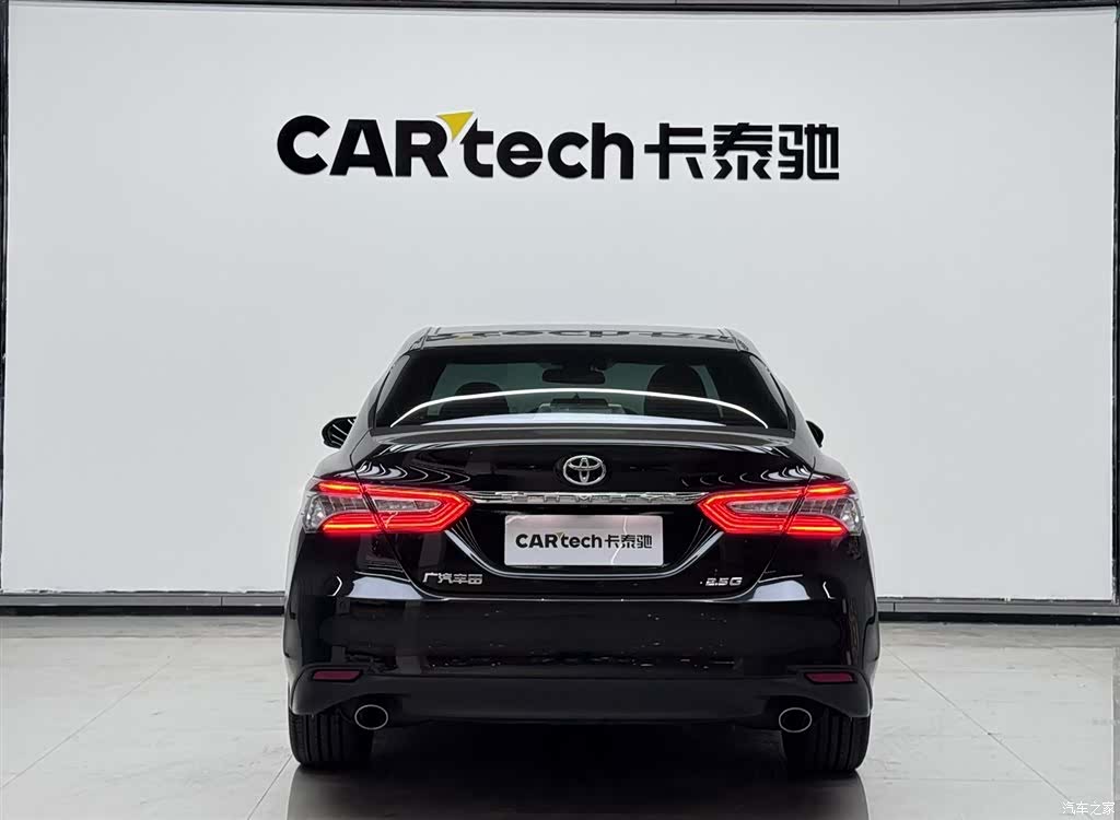 Toyota Camry, 2021 4