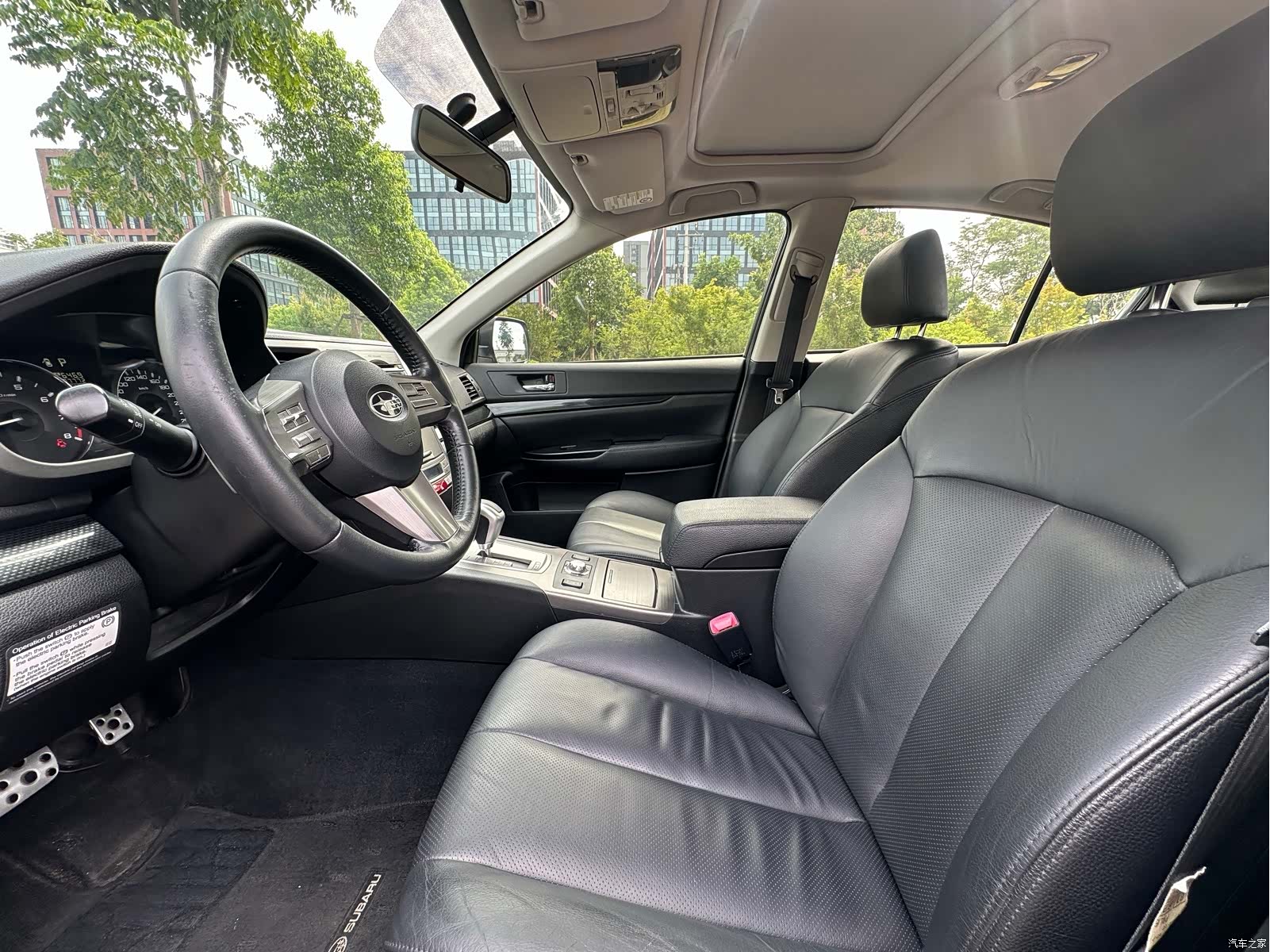 Subaru Legacy, 2011 14