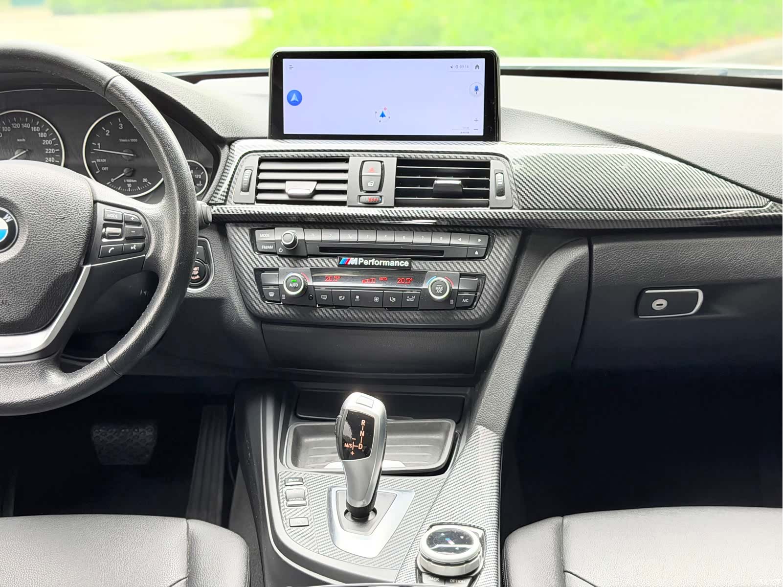 BMW 3 Series, 2015 12