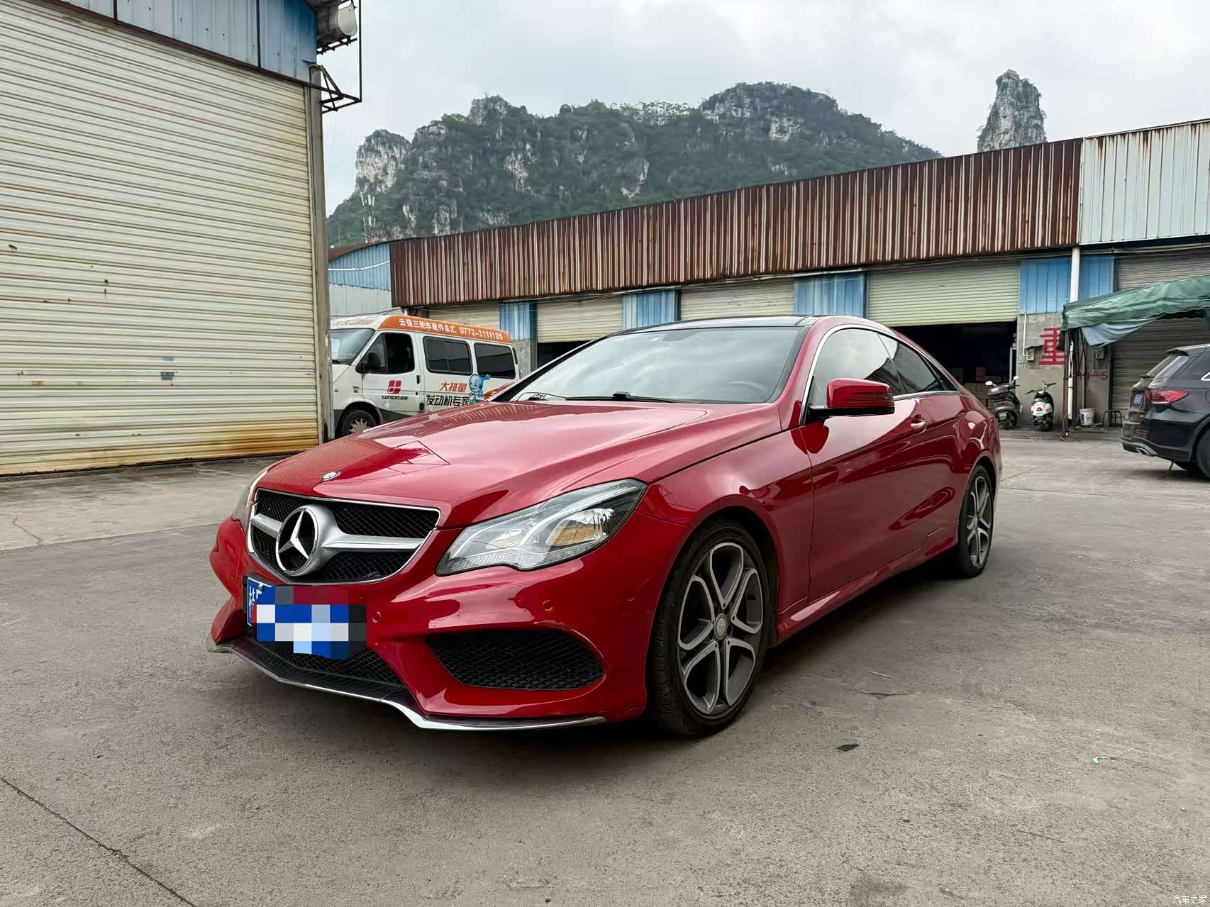 Mercedes-Benz E-Class, 2015 1