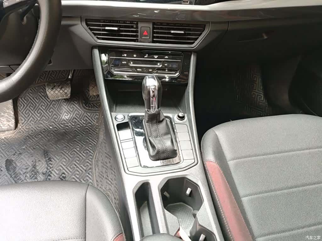 Volkswagen Bora, 2021 14