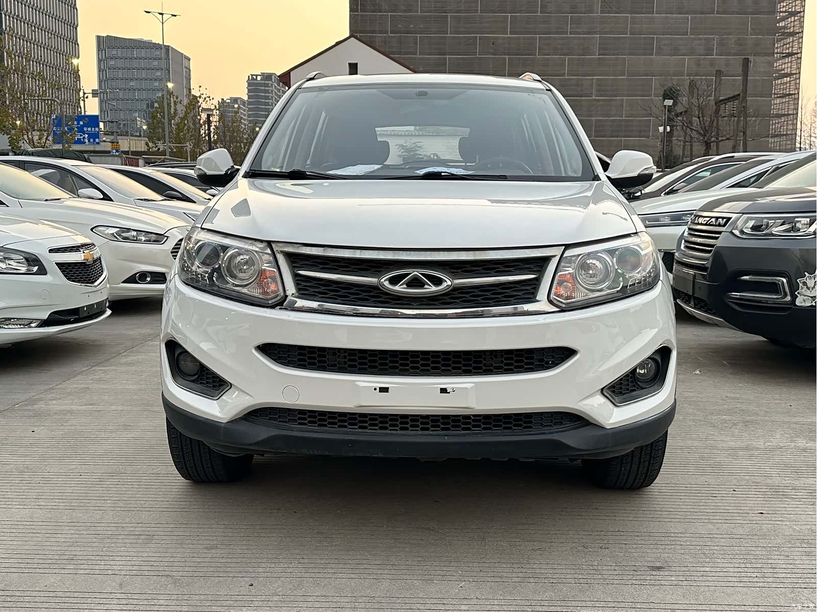 Chery 5, 2015 3