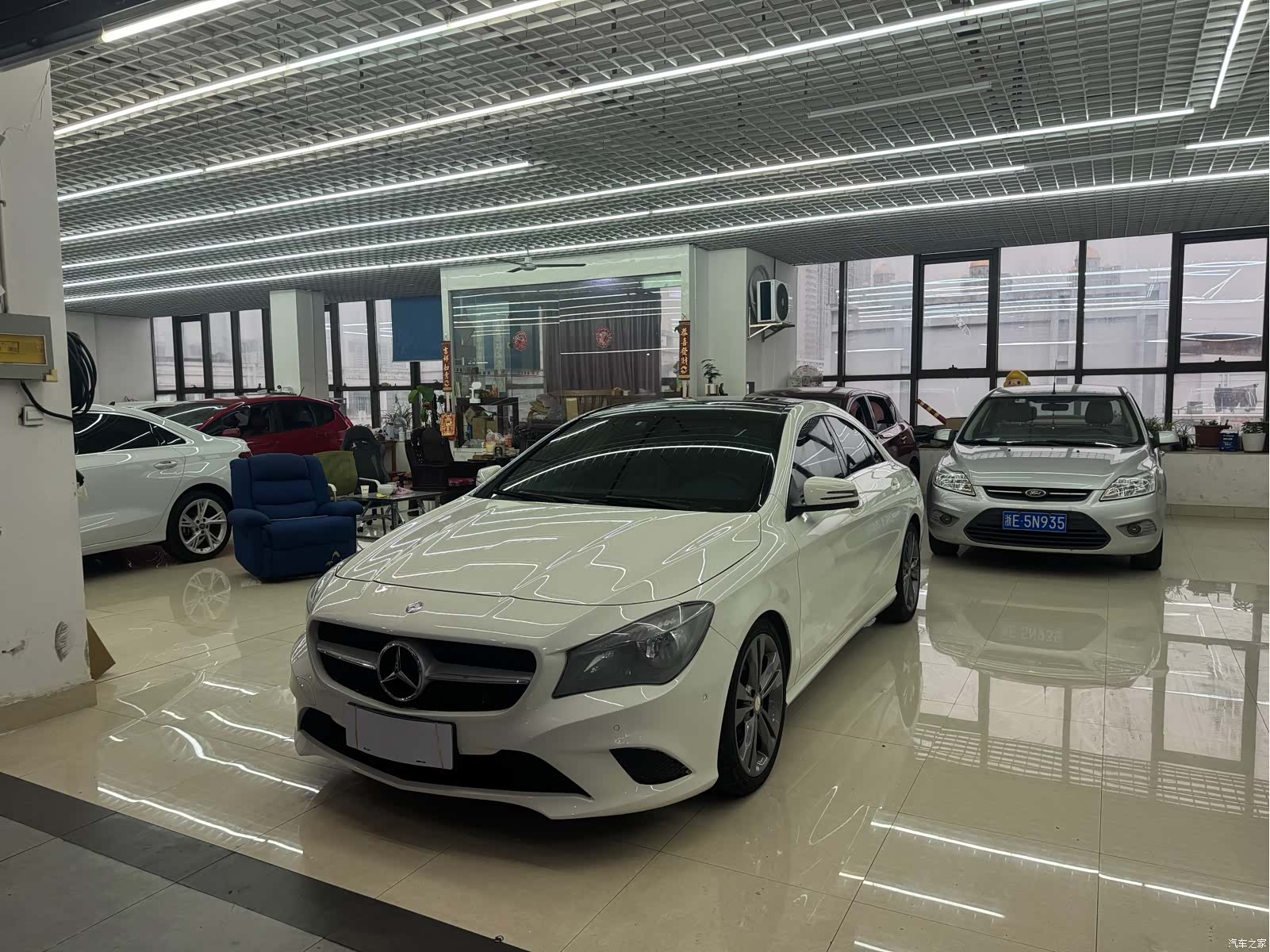 Mercedes-Benz CLA