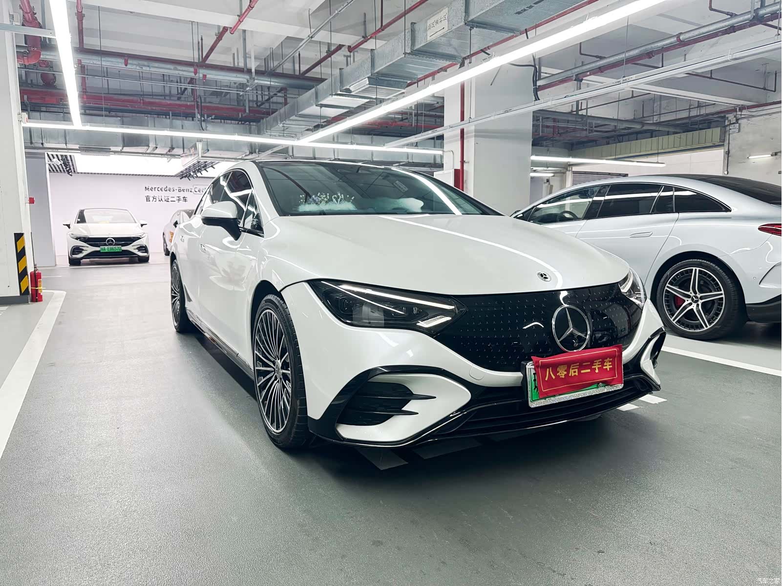 Mercedes-Benz EQE, 2023 3