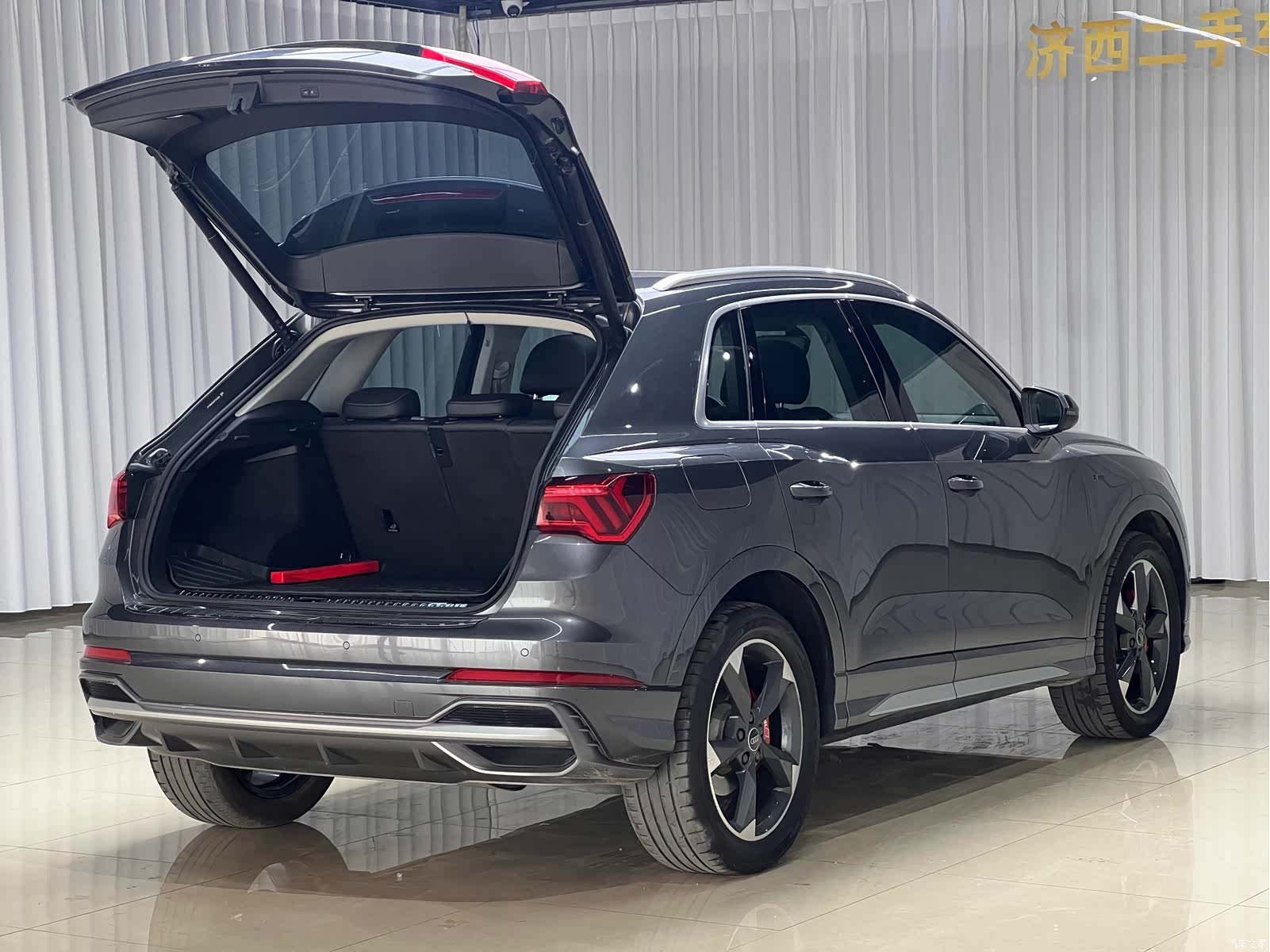Audi Q3, 2023 все фото