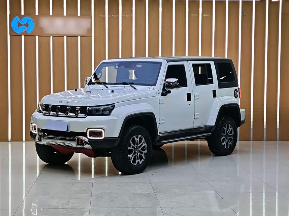 Beijing BJ40