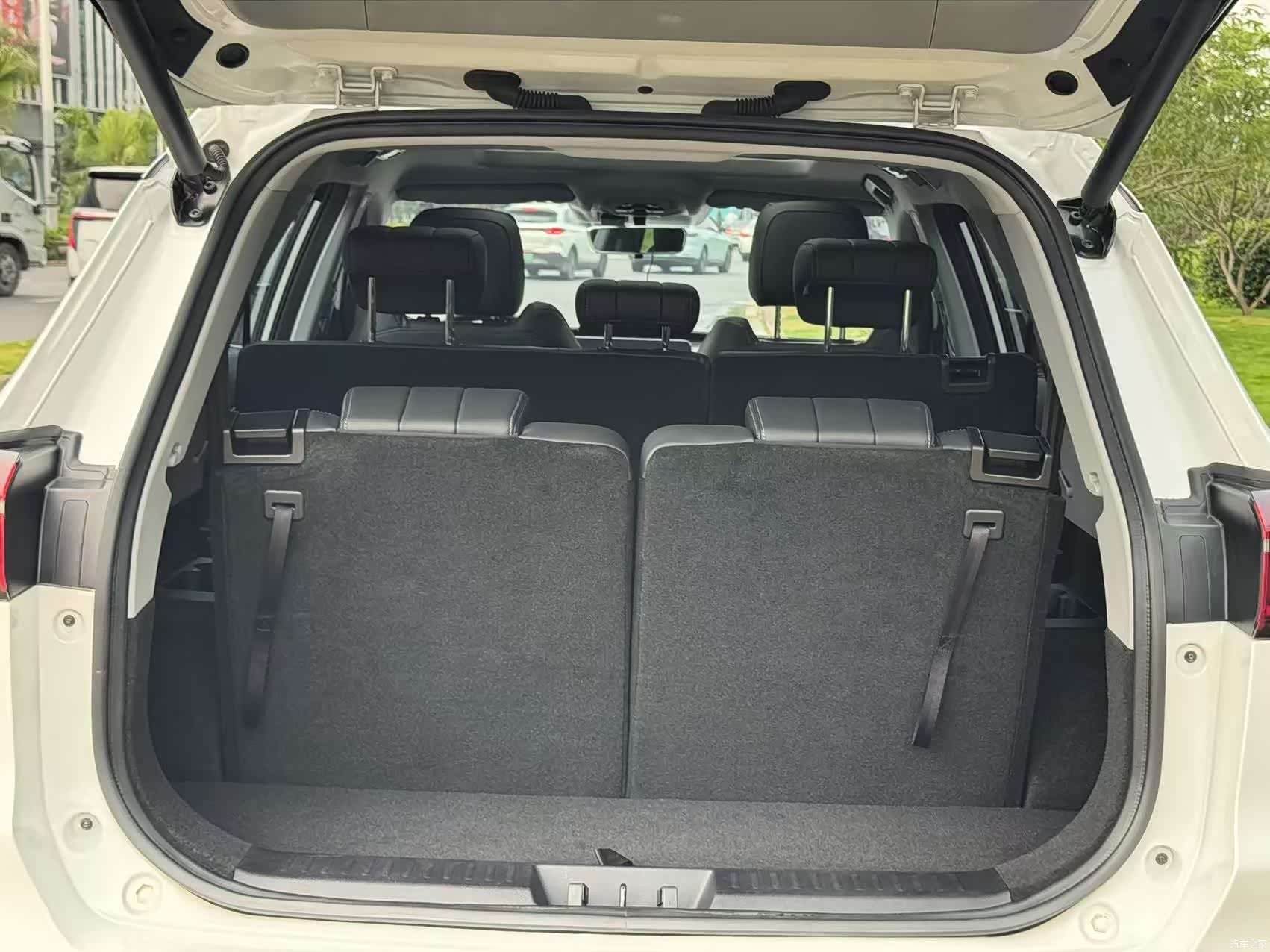 Chery Tiggo 8 Plus, 2021 15