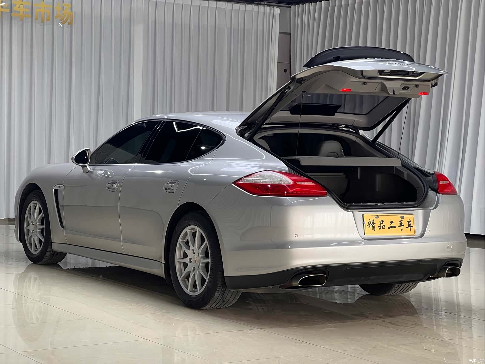 Porsche Panamera, 2012 8