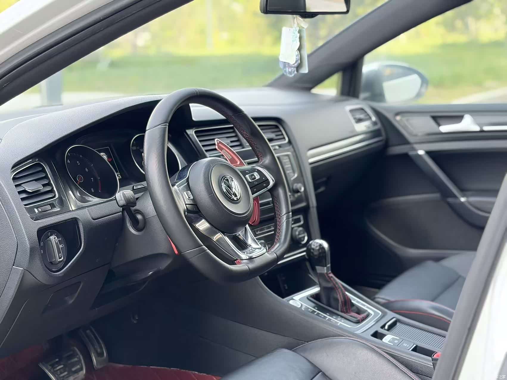 Volkswagen Golf, 2015 24
