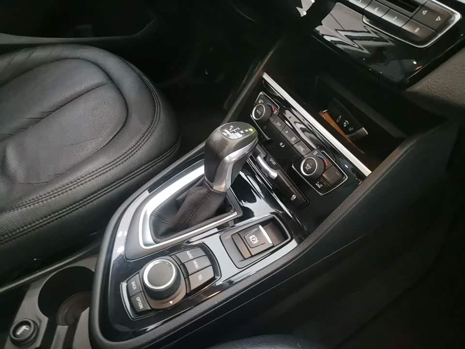 BMW 2 series multifunctional station wagon