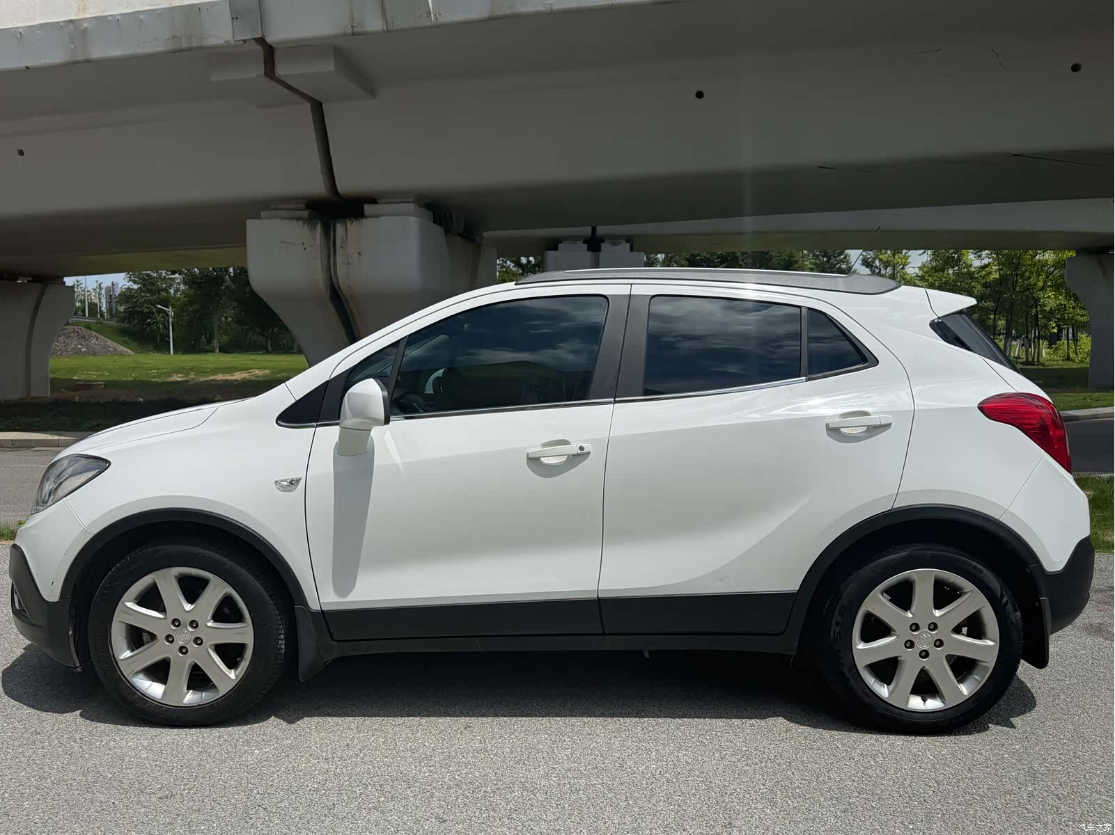 Buick Encore, 2015 все фото