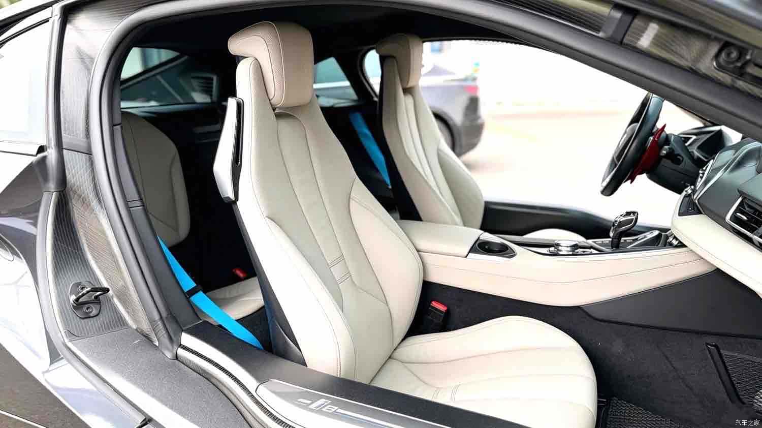 BMW i8, 2015 6