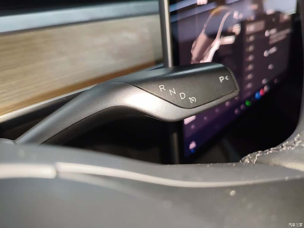 Tesla Model Y, 2021 14